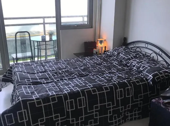 Coleen'S Cozy Place At Azure