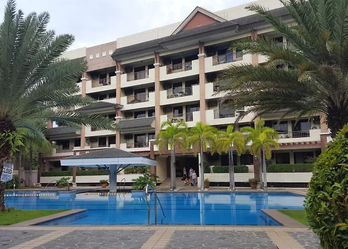 Agnes Paradise Condo at Magnolia Place