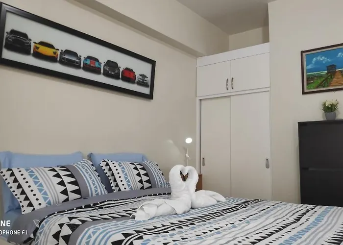 Mccondounit Staycation/Rent