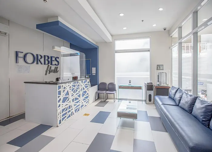 Oyo 699 Forbes Hall