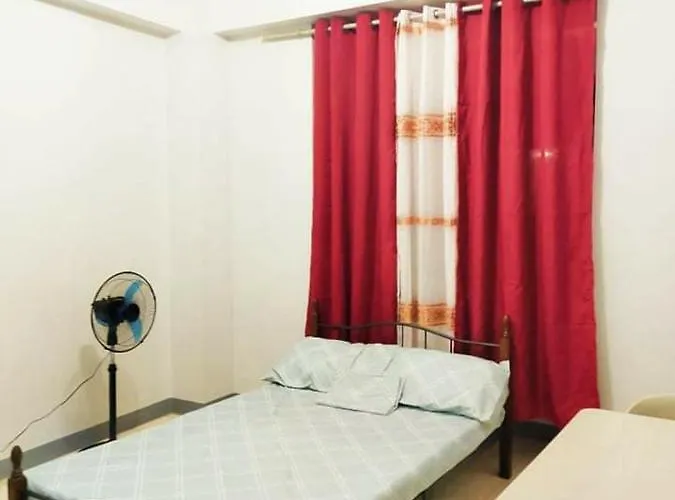 Budget Backpackers Eco-Fan Room Room