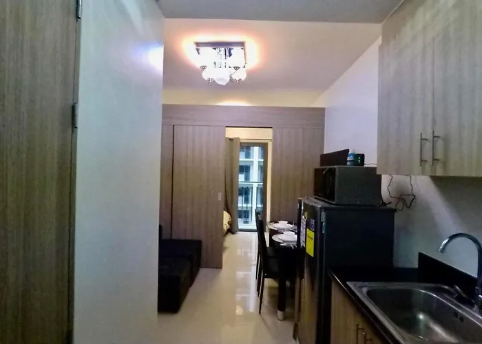 Staycation Condosort