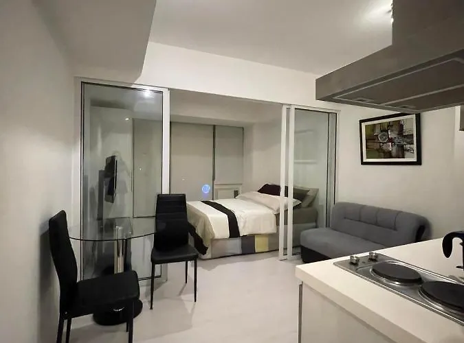 1 Bedroom Condo In Azure Paranaque