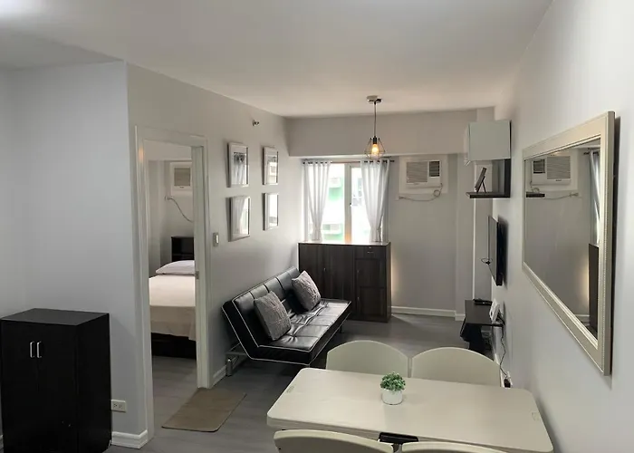 Cozy 1 Bedroom Near Alabang Town Center And Molito With Wifi And Netflix