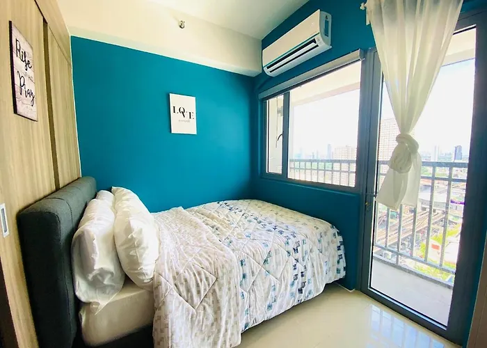 Fame Residences Tower 1 - Traveler'S Point