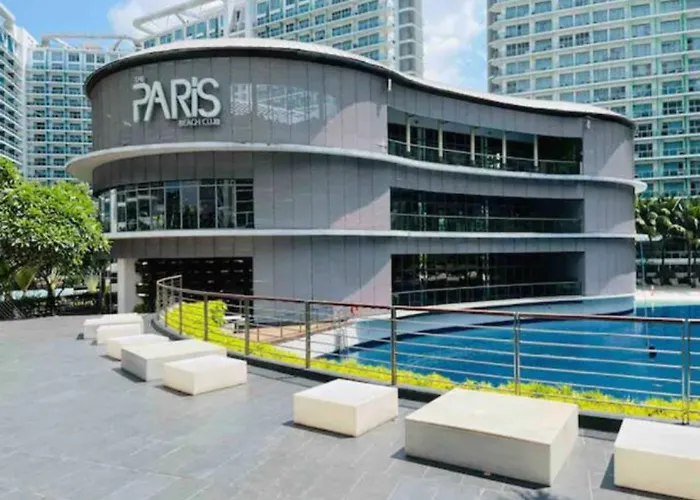 Sleek, Relaxing And Fabulous Home @ Azure