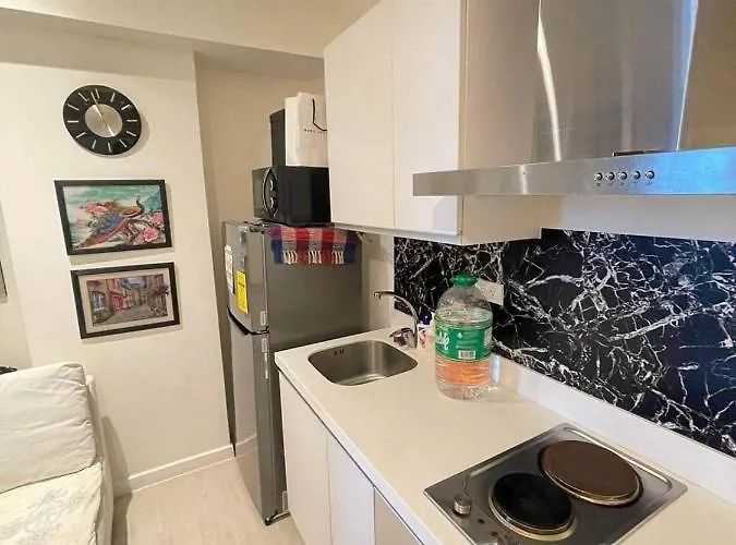 Puchol Condo Rental - Azure Bahamas Tower