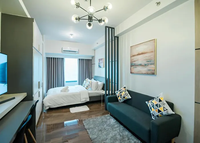 Serene Escape At Air Residences 2160 Makati