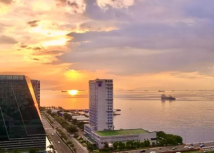 Luxury Seaside Sunset View At Sm Mall Of Asia With Free Parking