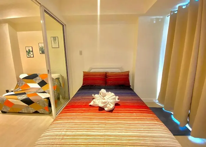 Relaxing 1Br Suite At Azure Home