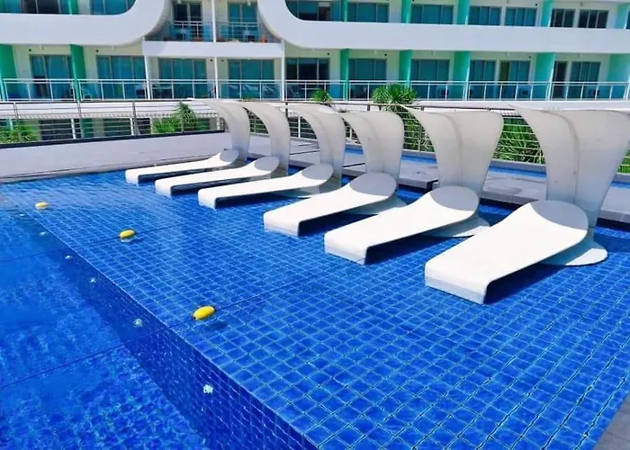 2Br - Azure Urban Resort & Condos