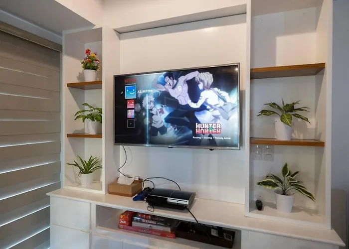 A2J Luxury 1Br Balcony Venice Suite Near Malls