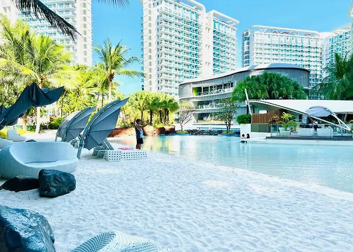 Azure 2Bedroom Condo With Balcony