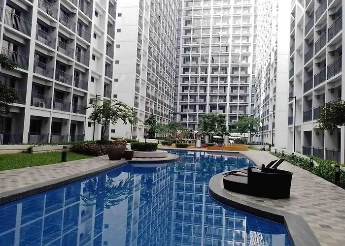 Shore 2 Condo Unit Near Moa