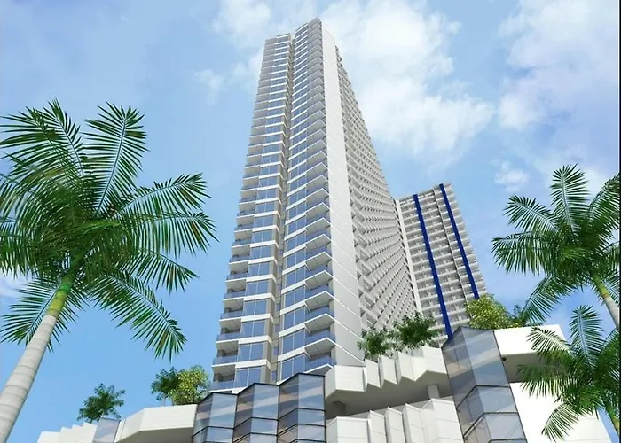 Breeze Residences - 1Br Unit With Balcony -Top Floor