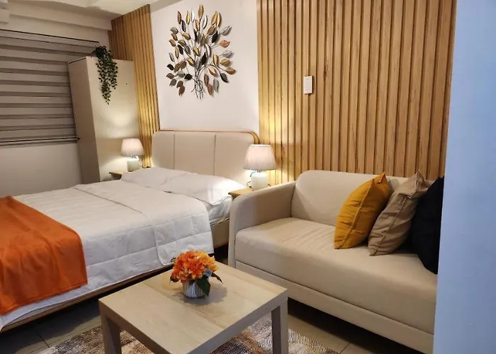 Condo Near Moa At Shell Residences Queen-Bed Pool View