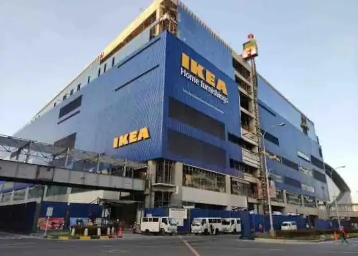 Cozy 1 Bedroom With Balcony Facing Pool Near Moa,Ikea Near