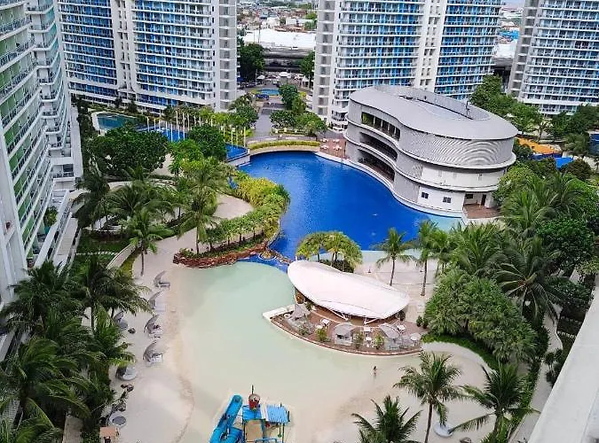 Azure Paranaque - Beach View