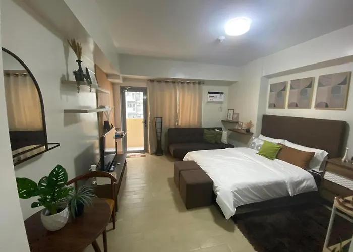 Minimalist Studio In Araneta