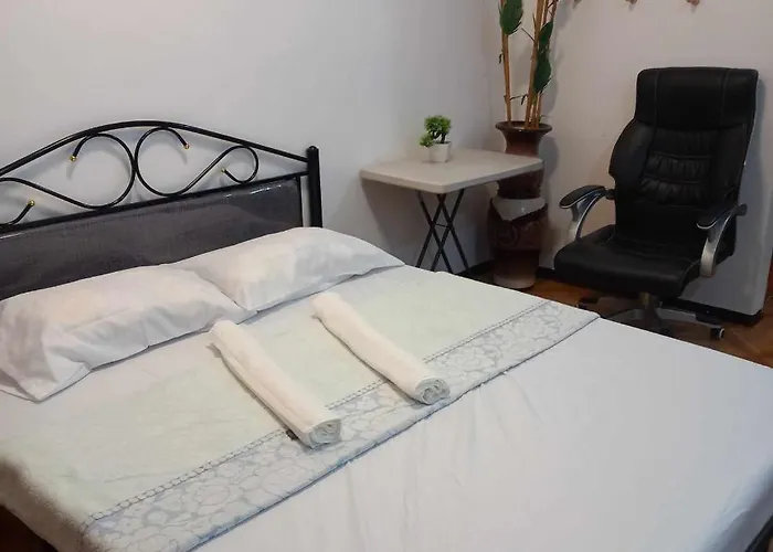 3Rd And Try Travelers And Pension House