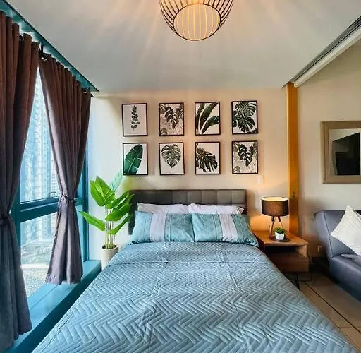 1Br Staycation In Uptown Bgc