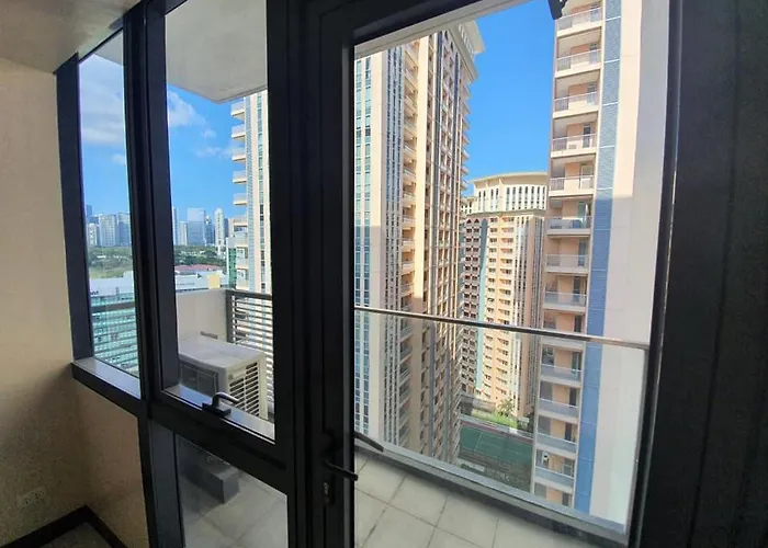 Beautiful High End Condo In City Center, Manila