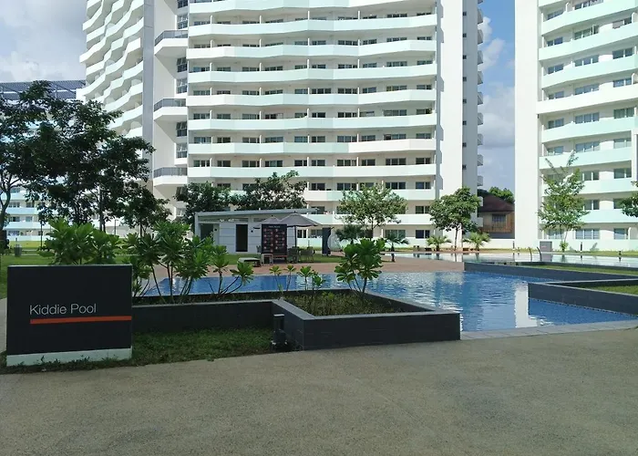 Staycation At The Residences At Commonwealth
