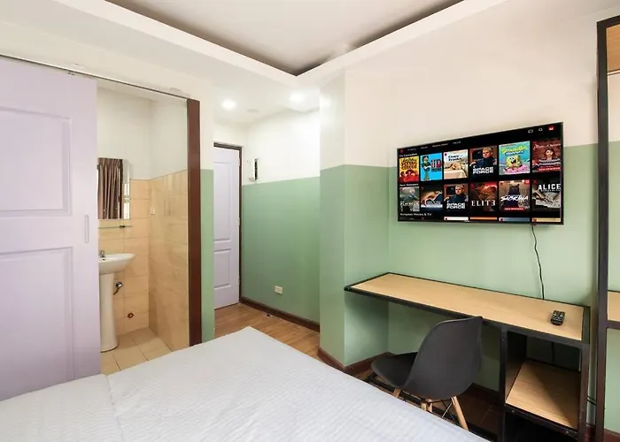 St. Marvin Studio Makati M203