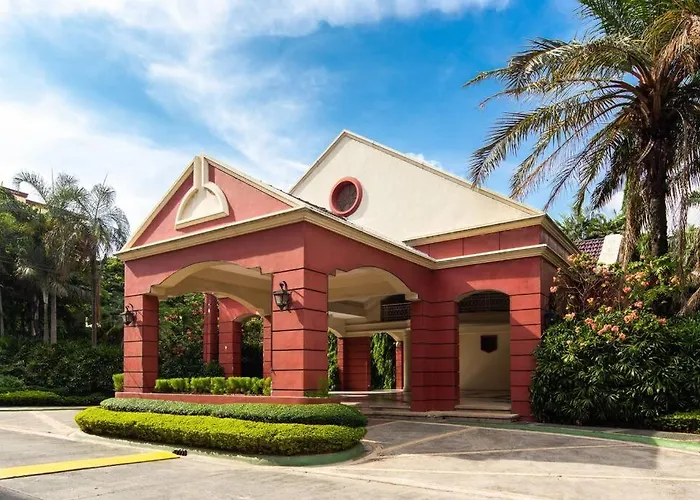 Cozy 2Br W/ Free Pool Access And Free Parking N224