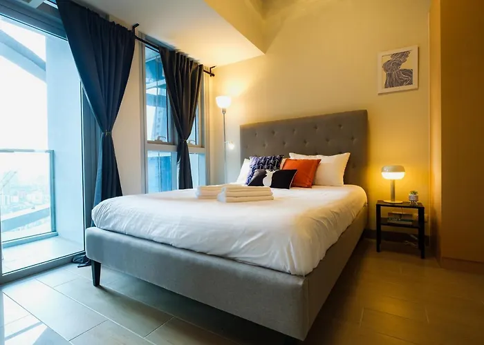 Cozy 1Br Apartment In Manila, Bgc, With Balcony & Pool