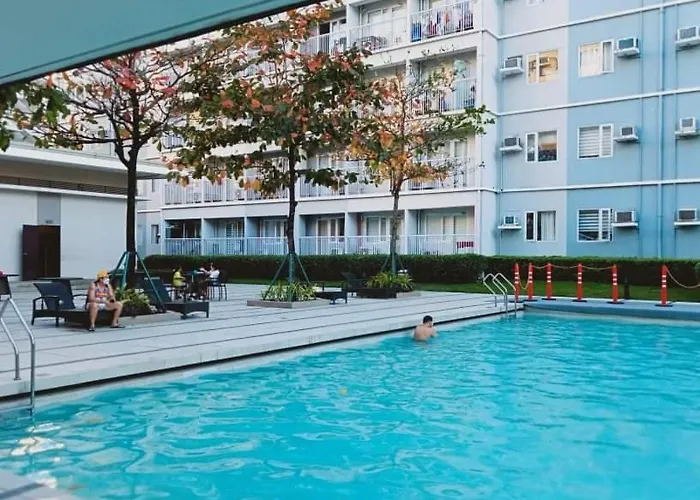 Liza'S Staycation