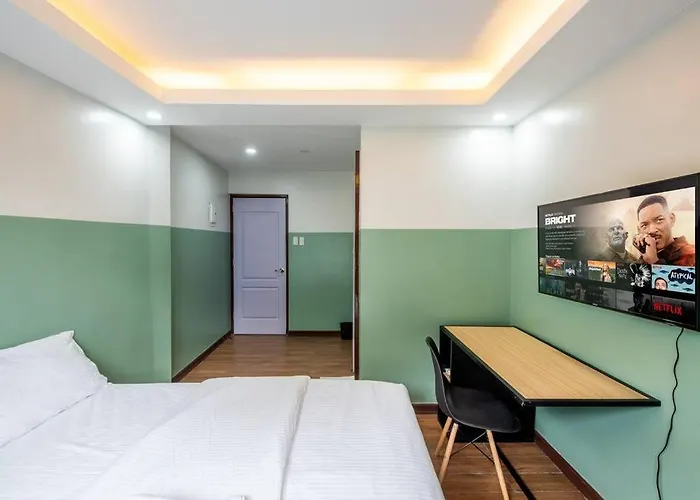 St. Marvin Studio Makati M404