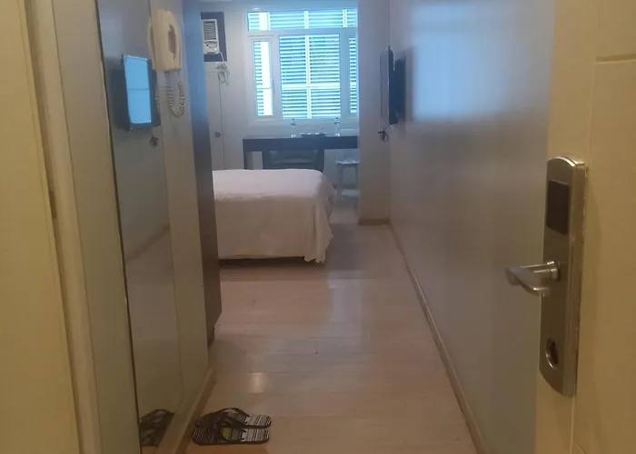 Exchange Regency Residence Hotel