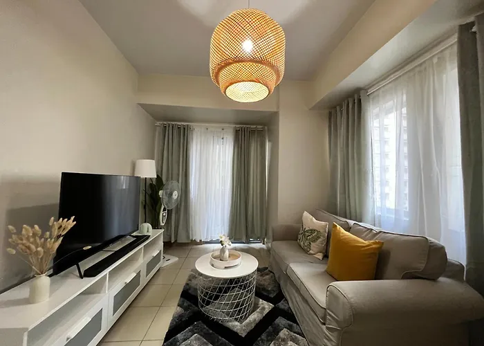 Huge 1Bedroom Condotel W Balcony Near Smart Araneta Coliseum