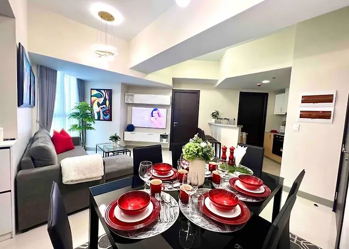 Cozy 2 Bedrooms In Bgc With Balcony Bathtub 600Mbps