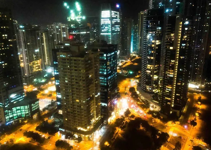 Posh, Modern 2BR Loft, Spectacular View BGC
