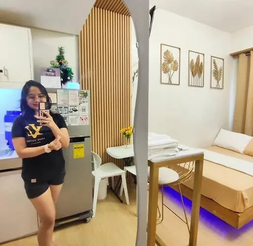 Trees Residences Staycation Evol'S Place