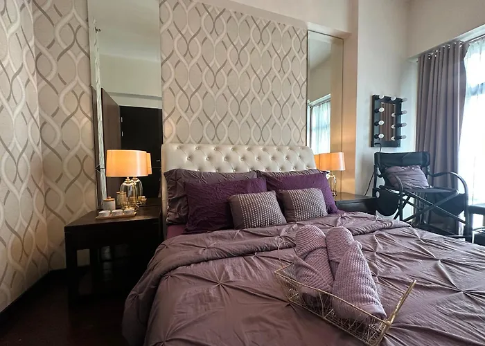 Condo In Bgc Near Grand Hyatt Hotel