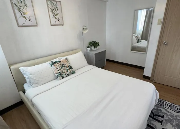 2-Bed Apartment In Near Airport Paranaque