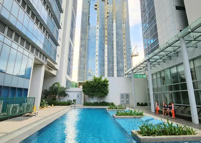Bgc Spacious 1Br Uptown Parksuites With Balcony City View 300 Mbps Wifi