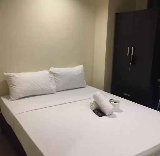 Spacious Studio Apartment B301
