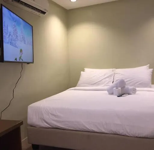 Spacious Studio Apartment B207
