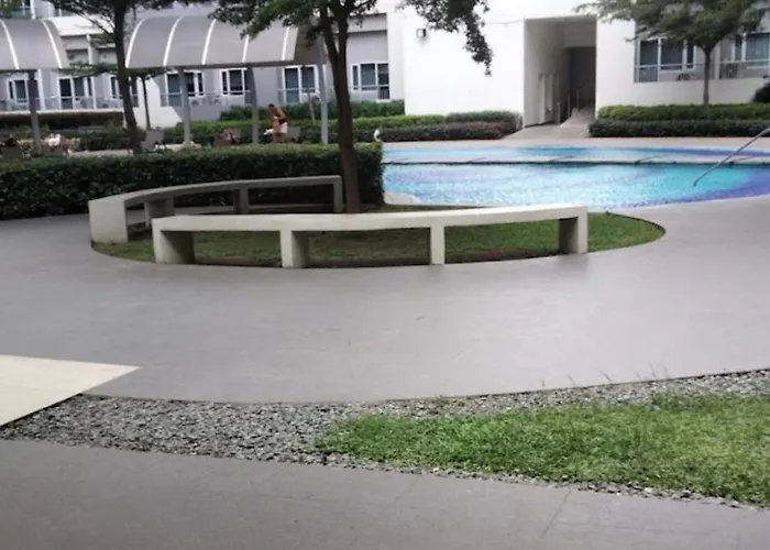 Grace Residences Pool View Free Wi-Fi Near Bgc And Mckinley
