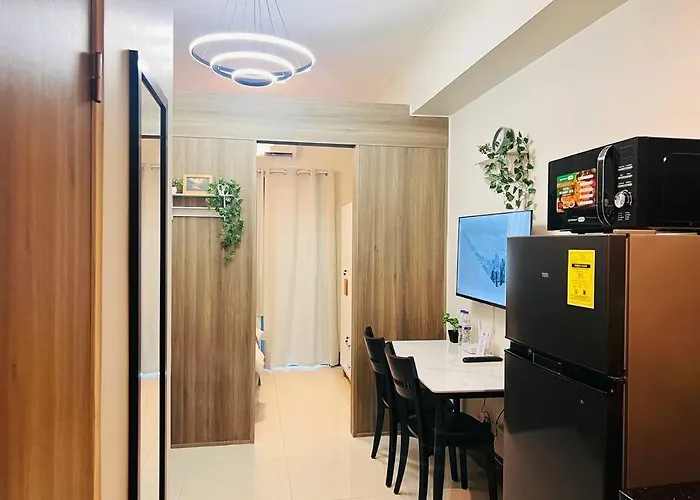Citispace 1BR Condotel Suite at FAME Residences #FM26A