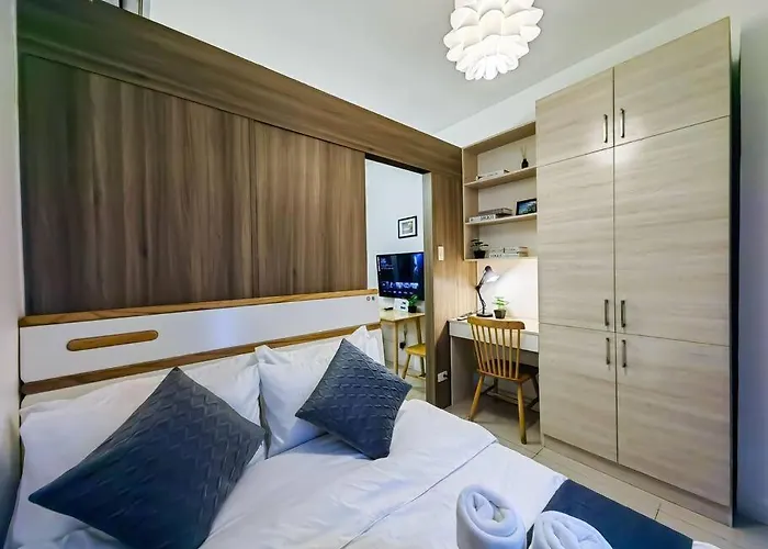 Citispace 1Br Condotel Suite At Fame Residences #Fm08A