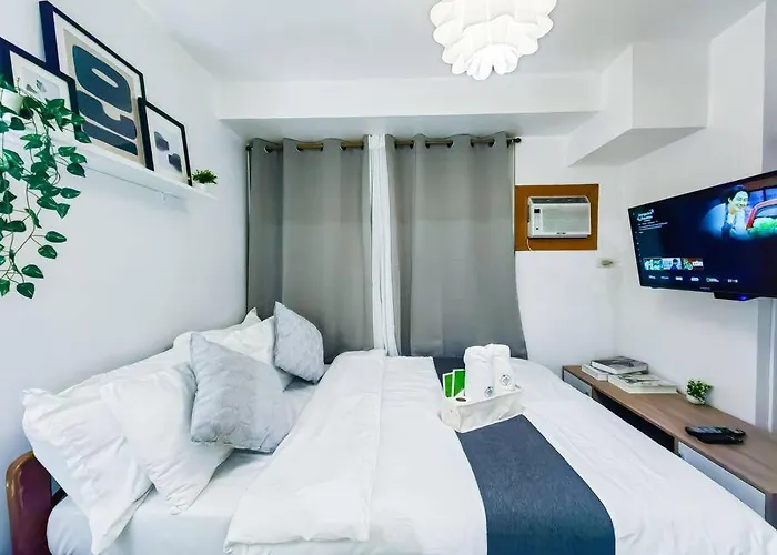 Citispace 1Br Condotel Suite At Ridgewood Towers Near Bgc Airport #Rw03A