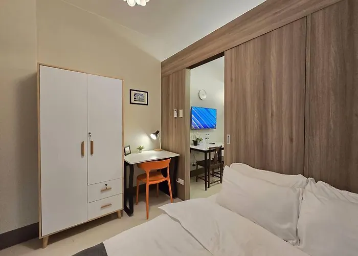 Citispace 1BR Condotel Suite at FAME Residences #FM44A