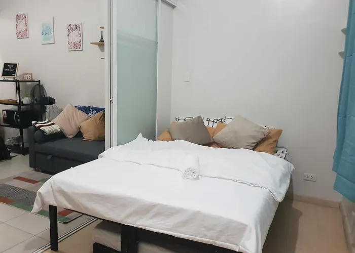 Serene Escape Condo near POEA, DMW,&Galleria