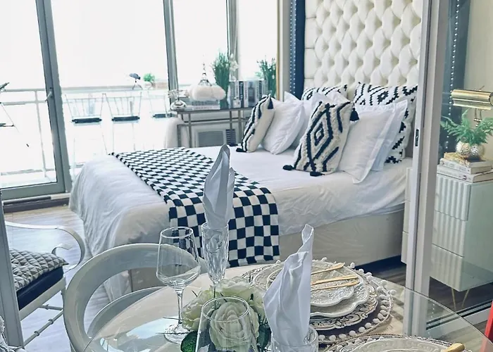 Azure Urban Resort - St Tropez Tower Staycation Unit With A European Touch