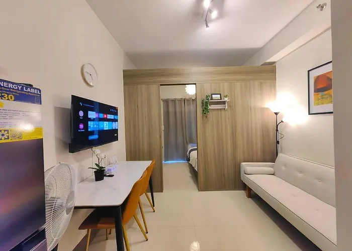 Citispace 1BR Condotel Suite at FAME Residences #FM47A